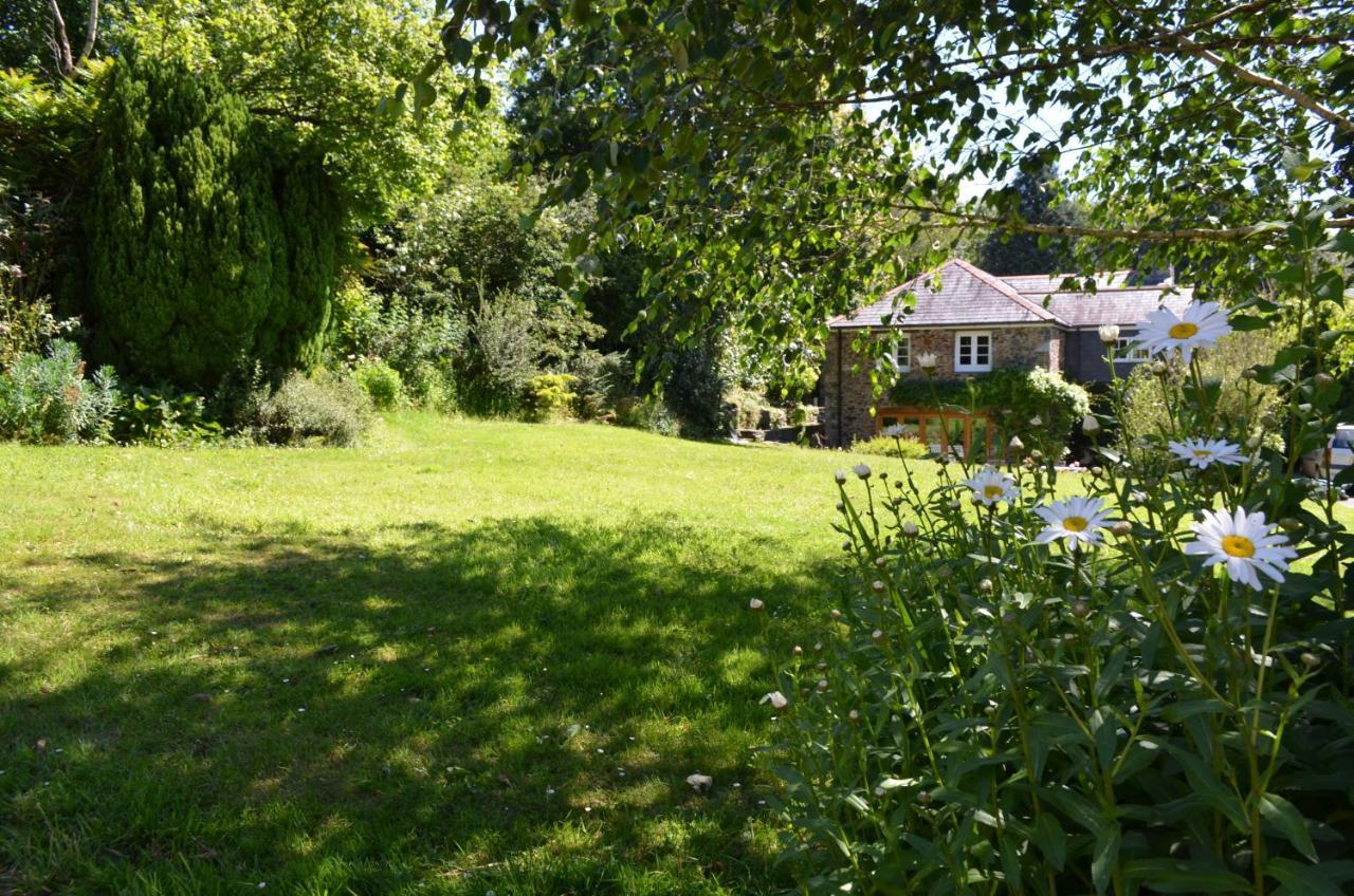 Bow Mill Farm Bed and Breakfast Totnes Buitenkant foto