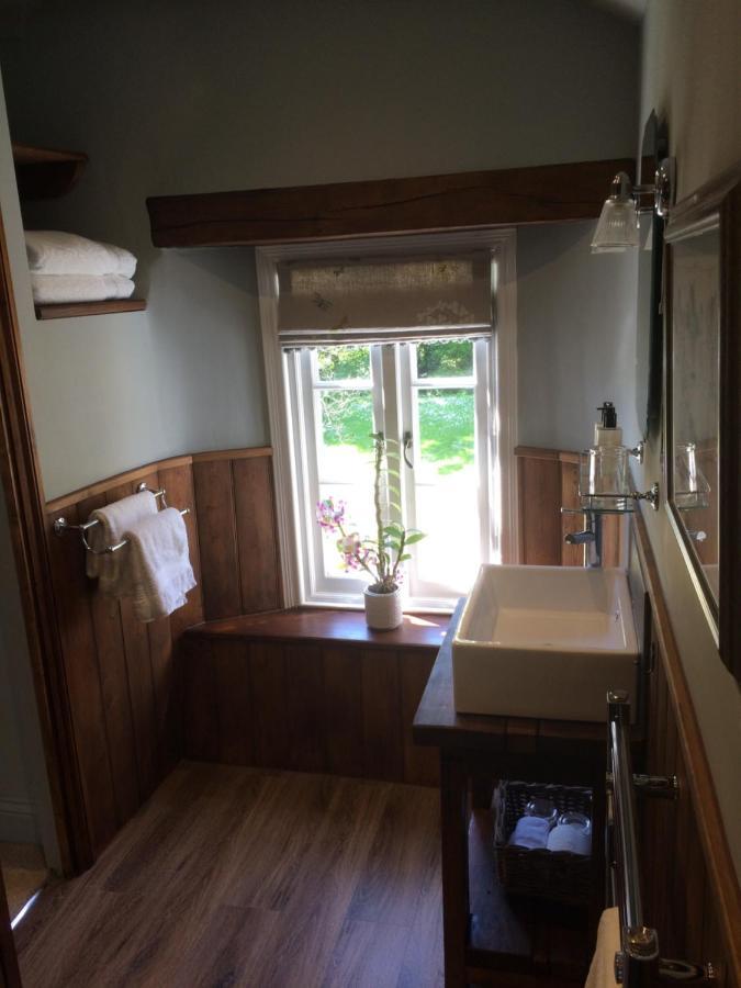 Bow Mill Farm Bed and Breakfast Totnes Buitenkant foto
